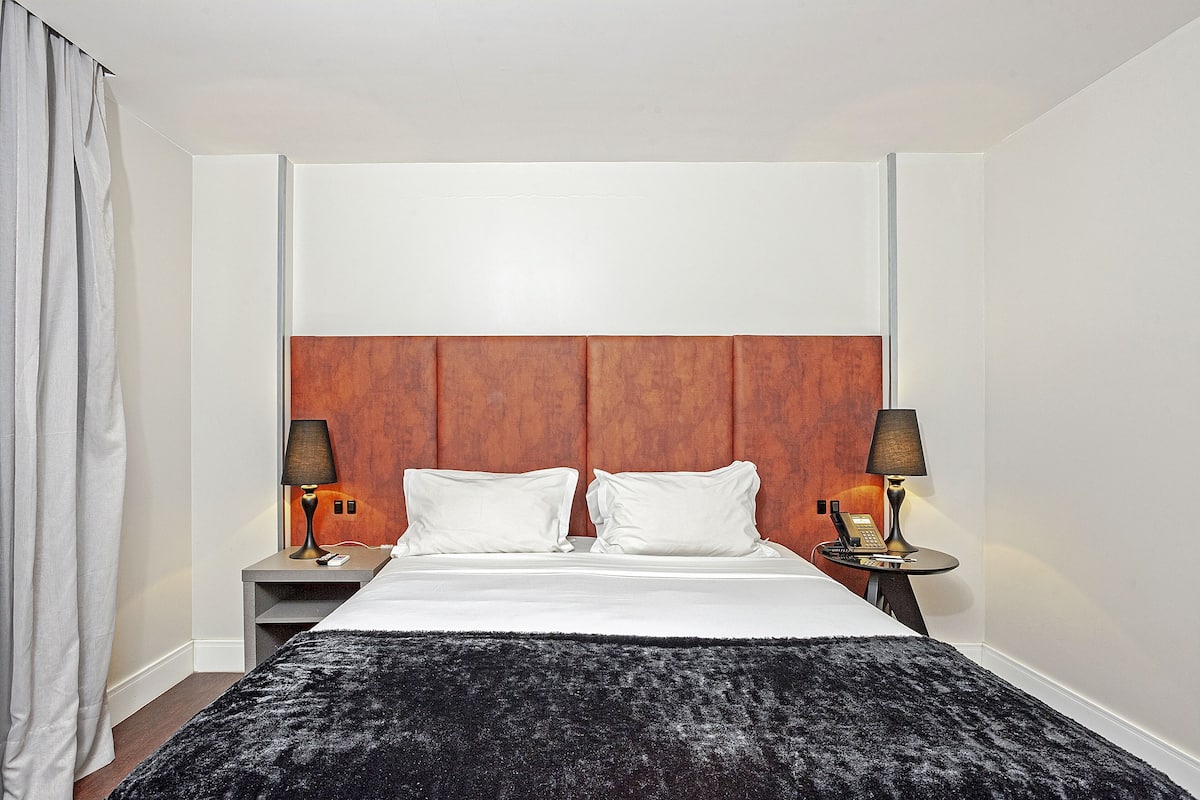 In-room safe, desk, free WiFi, bed sheets