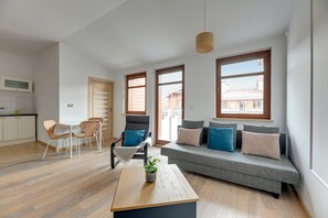 Apartment, 1 Bedroom, Balcony