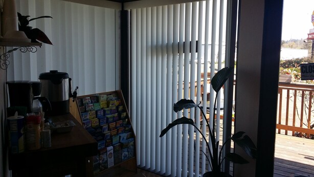 Reception - The New Terrace Hotel (Coos Bay)