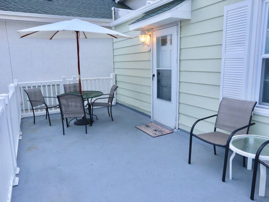 Apartamento tradicional, 2 quartos, cozinha | Terraço/pátio