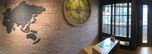 Lobby sitting area - Formosa101 - Hostel (Taipei)
