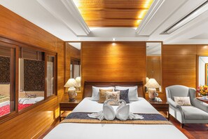 Two Bedroom Family Suite | Premium bedding, minibar, in-room safe, desk - Royal Cliff Beach Terrace Hotel Pattaya (Pattaya)