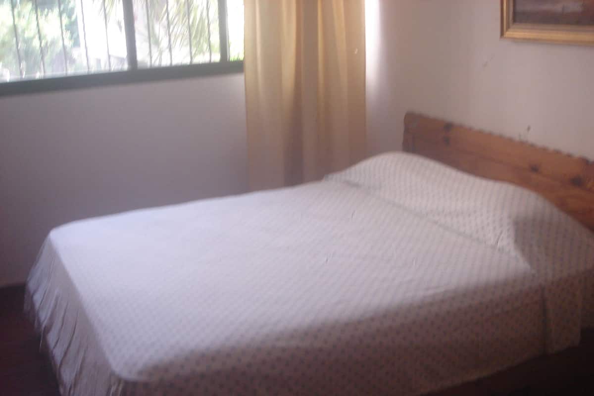 Basic Studio, 1 Double Bed, Beachside | 1 bedroom, individually decorated, desk, laptop workspace
