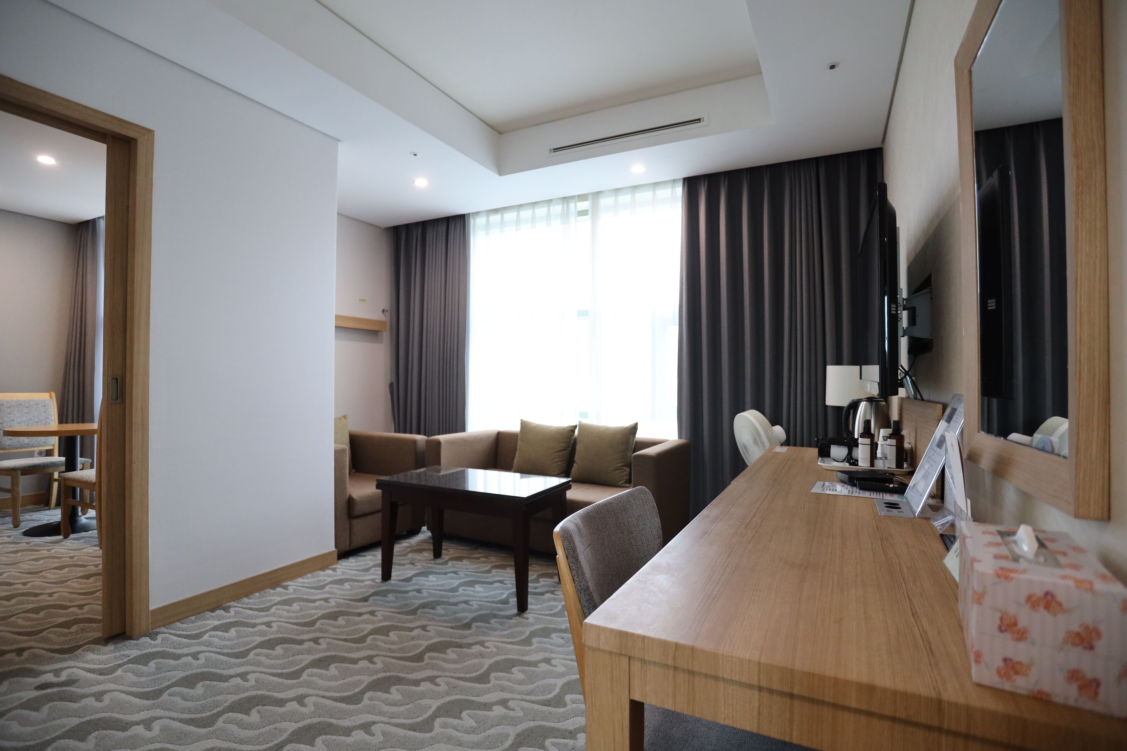 Family Room | Living area | Flat-screen TV