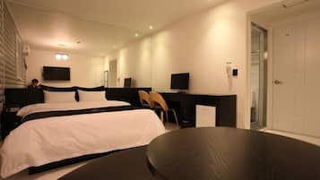 Deluxe Double Room | Free wired internet