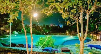 Daisy Resort