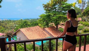 Deluxe Bungalow, 1 Bedroom, Bathtub, Sea View | Beach/ocean view - Daisy Resort (Phu Quoc)