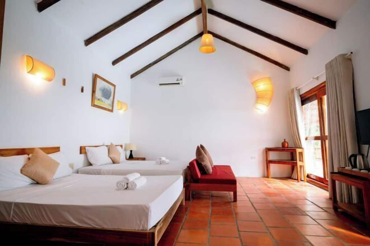 1 quarto, frigobar, cofres nos quartos, individualmente decorados