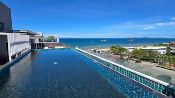 2 piscines extérieures, piscine sur le toit