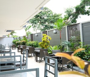 Restaurant - Sunday Beachfront View Jomtien Pattaya (Pattaya)
