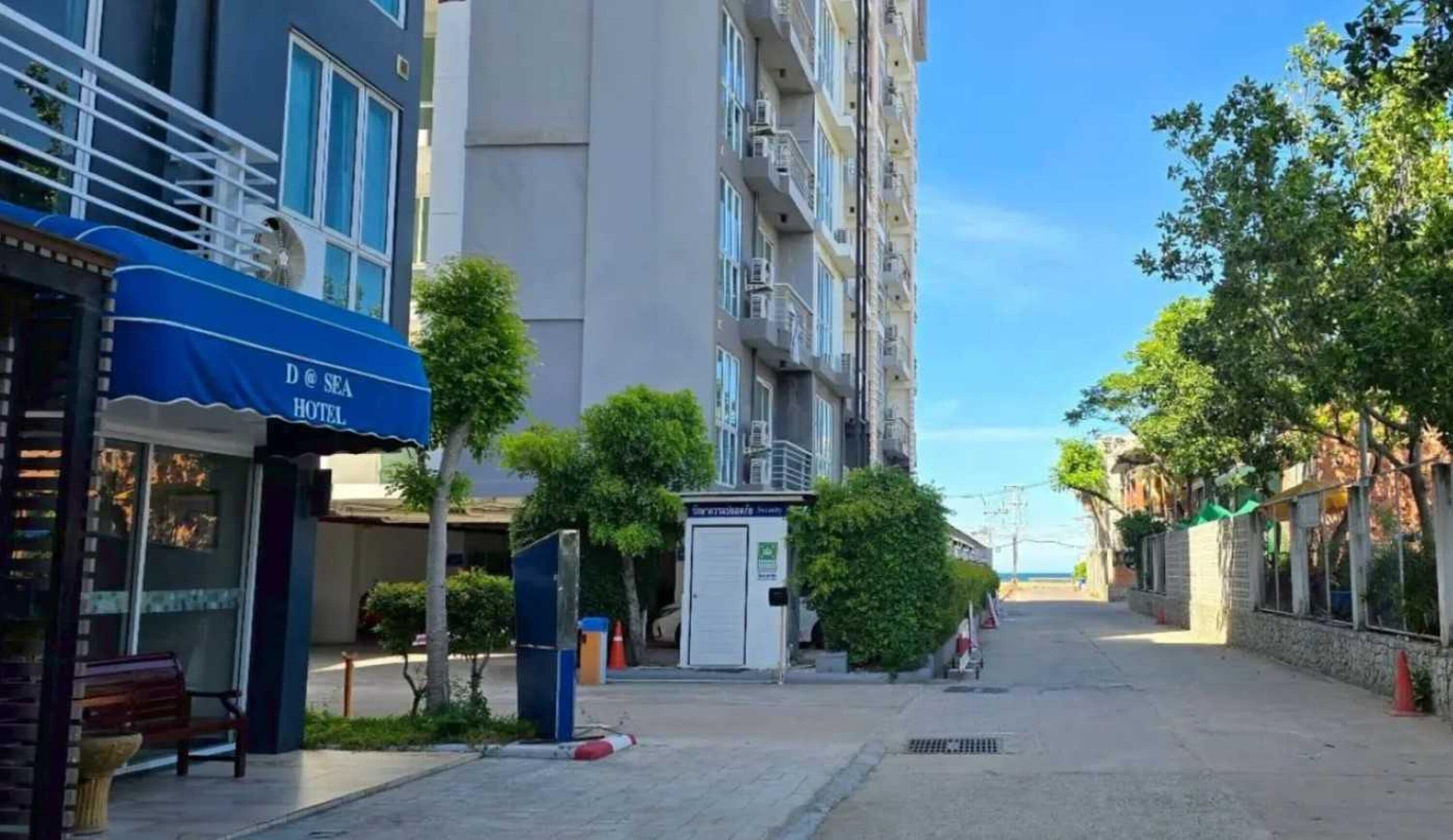 Photo - Sunday Beachfront View Jomtien Pattaya