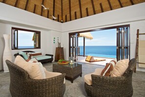 C6 Four-Bedroom Villa Sea Front | Living area - Cape Shark Pool Villas (Koh Tao)