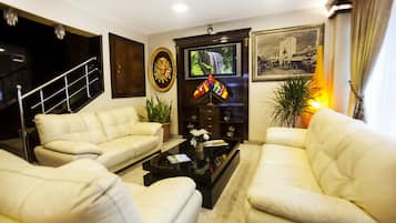Sala de estar en el lobby