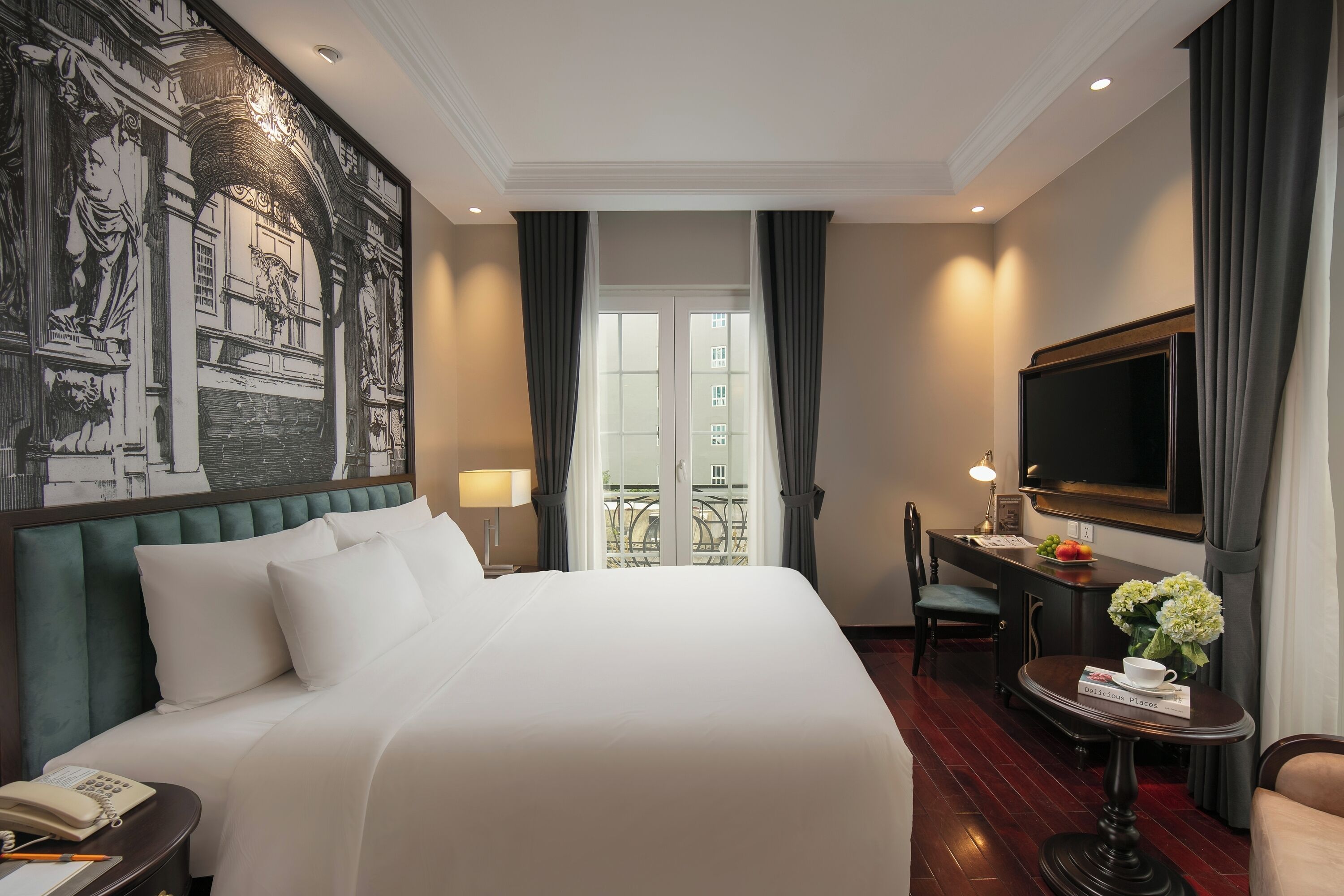 honeymoon double room, city view | living area | 32-inch flat-screen tv with cable channels, tv