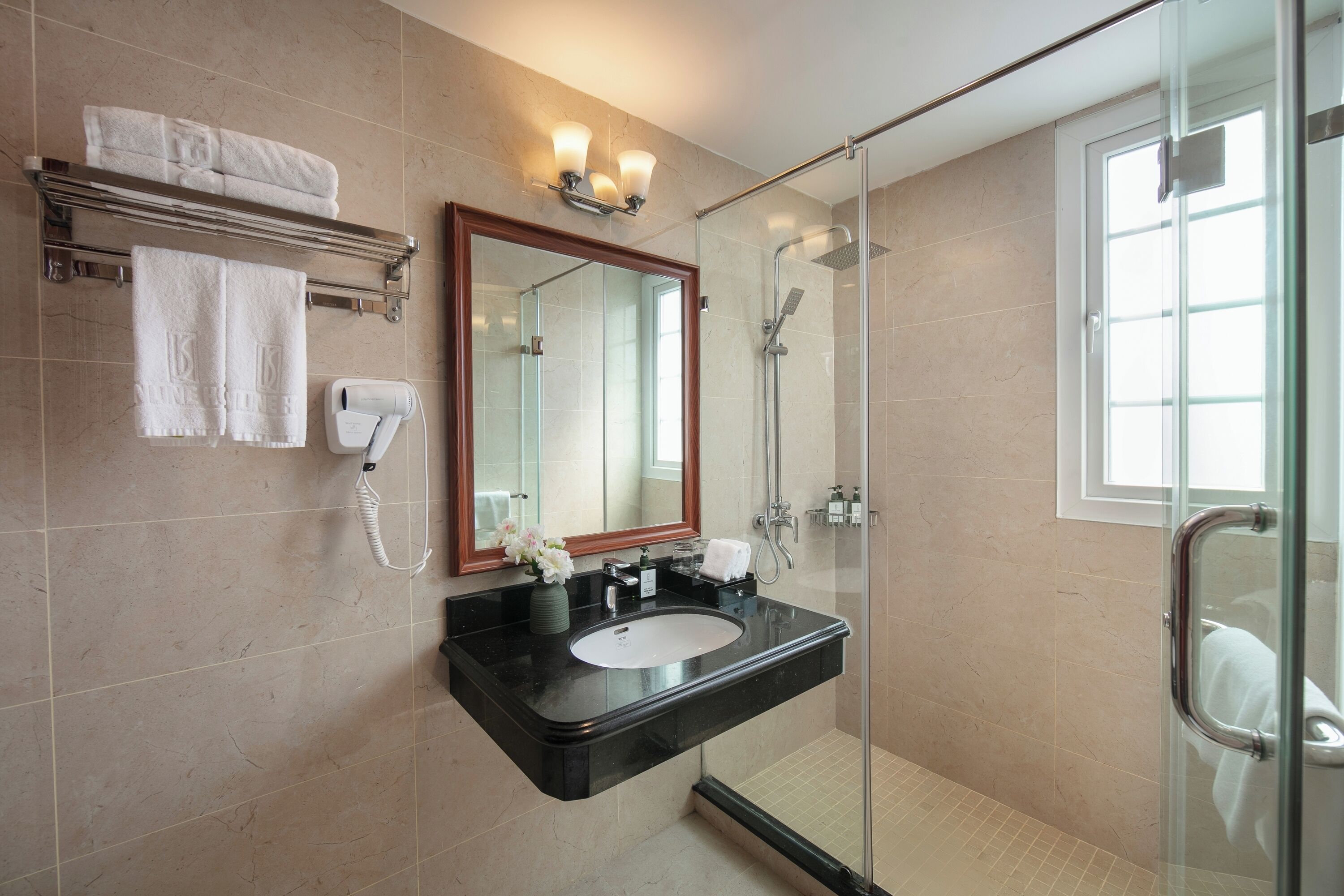 Foto - Sunline Central Hotel
