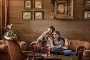 2 bars/lounges - Hotel Alpina (Bad Hofgastein)