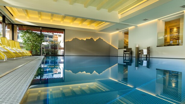Indoor pool - Hotel Alpina (Bad Hofgastein)