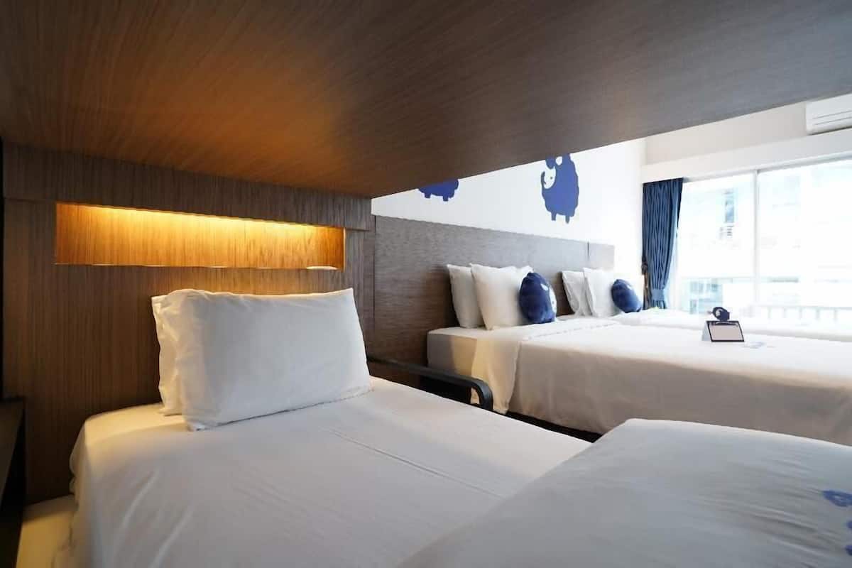 In-room safe, desk, blackout drapes, free WiFi