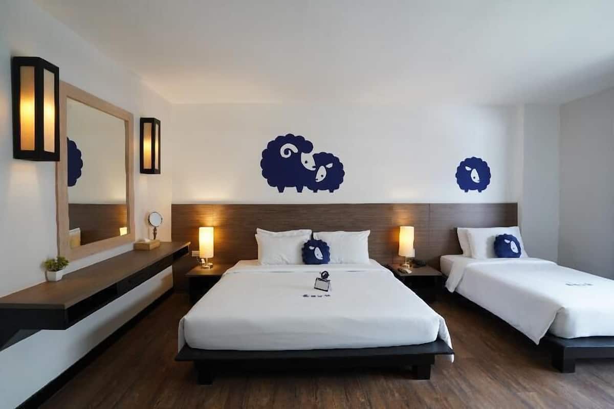 In-room safe, desk, blackout drapes, free WiFi