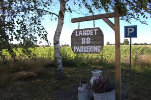 Ubetjent parkering (inkludert)