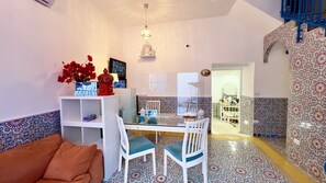 Interior - Cortile Sant'Agostino (Mazara del Vallo)