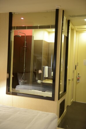 Minibar, in-room safe, desk, soundproofing - Adana Plaza Otel (Adana)