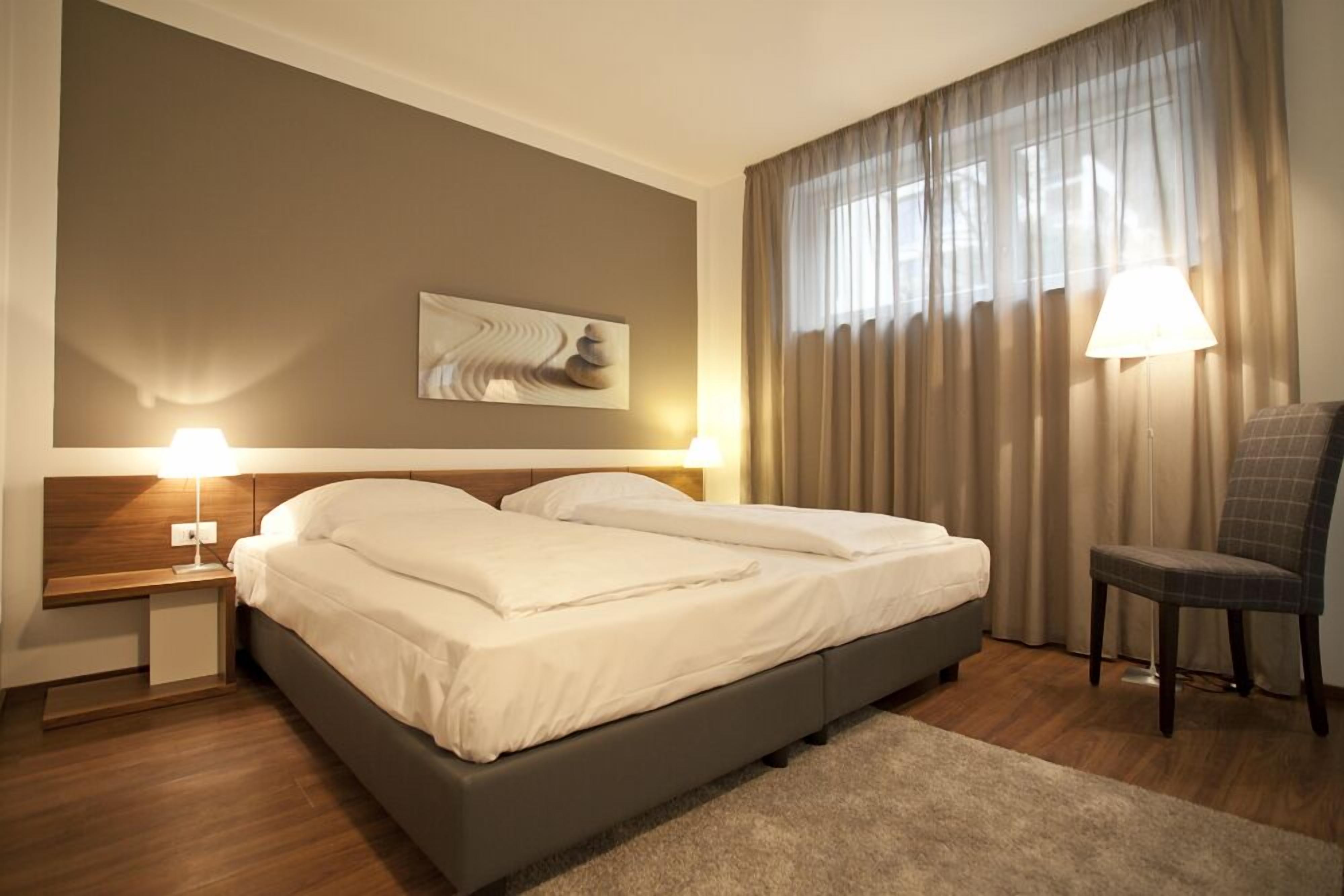 Suite, Terrace | 1 bedroom, in-room safe, desk, soundproofing