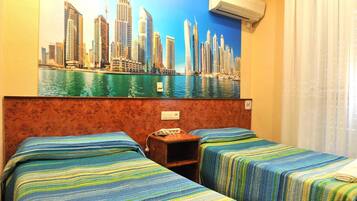 Escritorio y wifi gratis