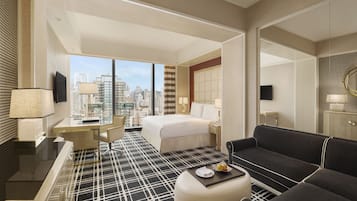 Executive Room, 1 King Bed (Deluxe)