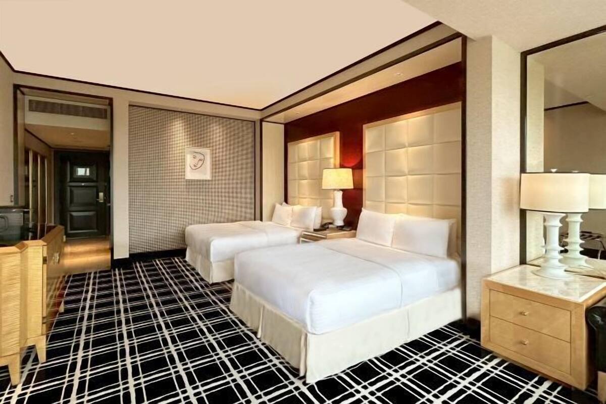 Ropa de cama de alta calidad y minibar