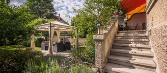 แม็กซ์เอวิเอชั่น วิลล่าแอนด์อพาร์ทเมนท์