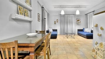 1 chambre, coffres-forts dans les chambres, bureau