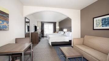 Suite, Multiple Beds | Desk, blackout drapes, iron/ironing board, free cribs/infant beds