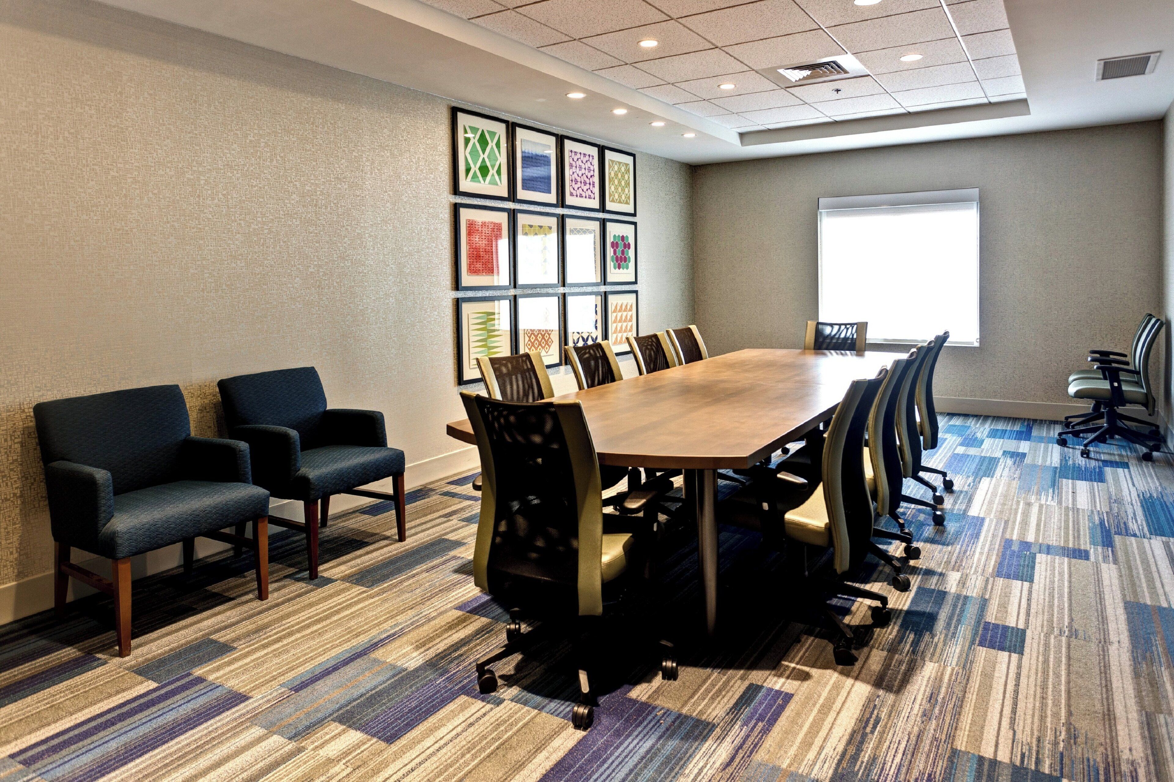 Foto - Holiday Inn Express & Suites Manhattan by IHG