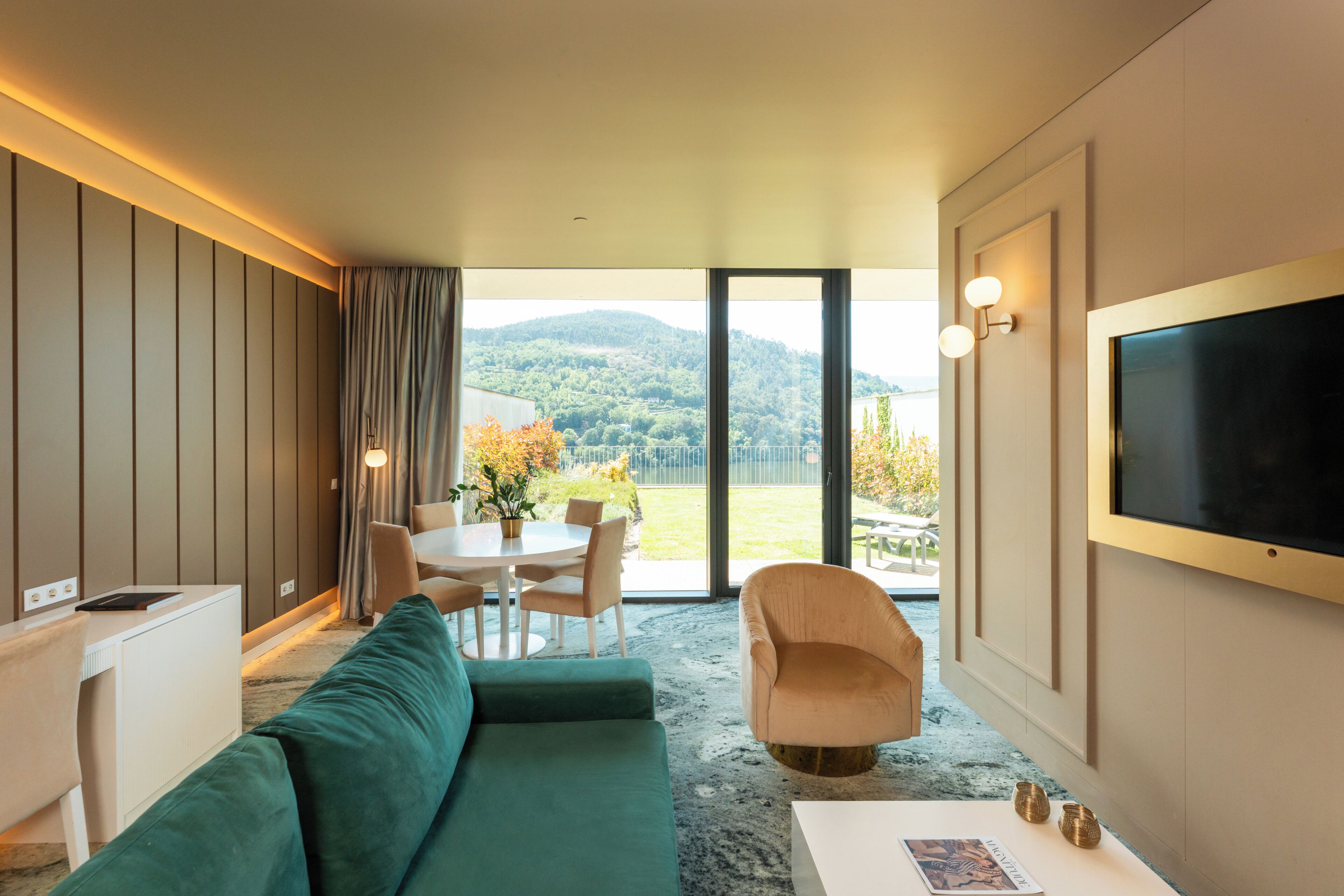 Suite, River View | Room amenity