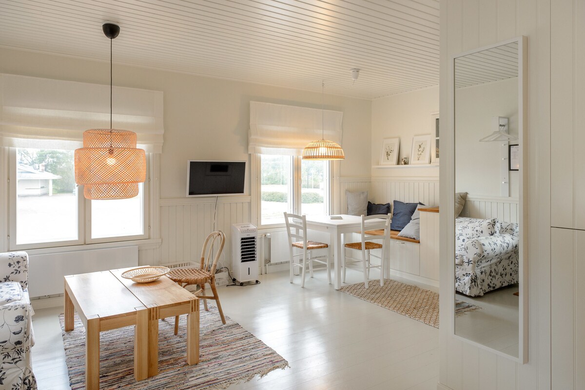 A3 Studio apartment Veronica, Bulevardi 19 (Private Bathroom)