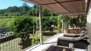 Apartment, 1 Bedroom | Individually decorated, individually furnished, blackout curtains - Casas do Monte de Roques (Viana do Castelo)