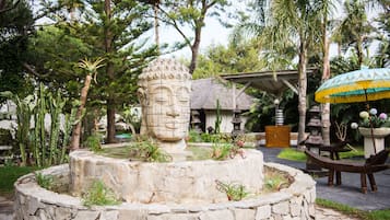 Jardines del alojamiento