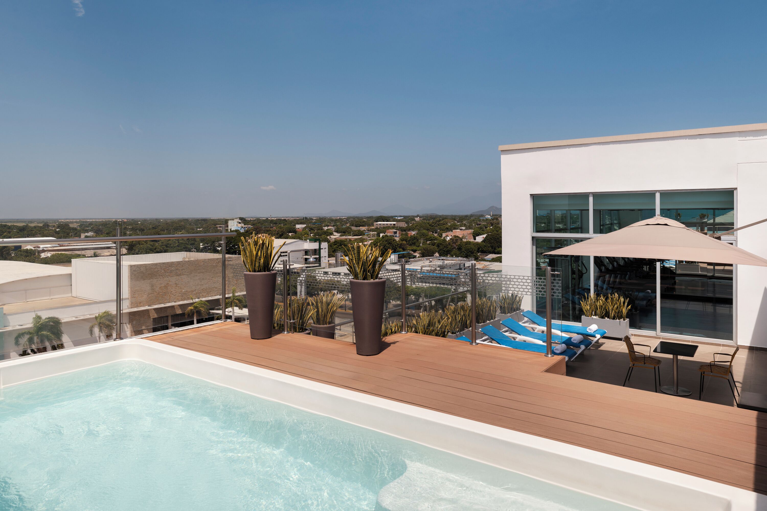 Alberca al aire libre 