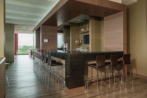Bar (en la propiedad)