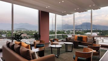 ロビー応接スペース