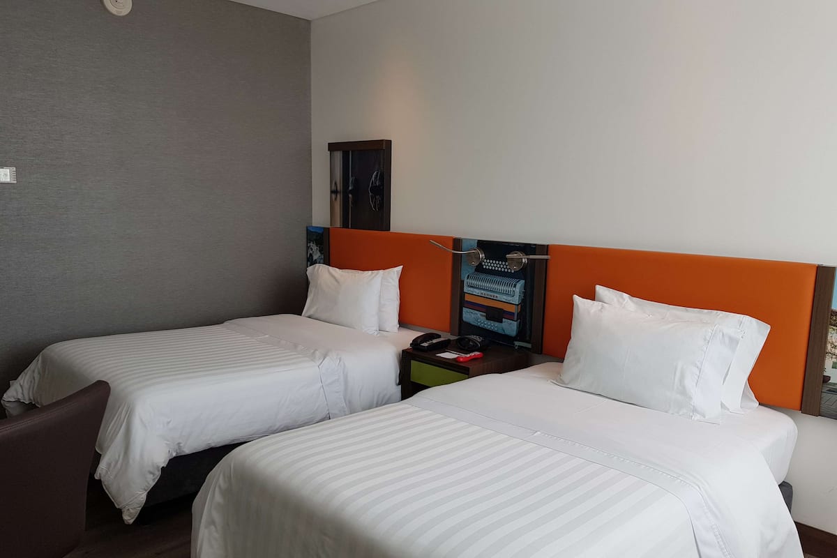 In-room safe, desk, soundproofing, iron/ironing board