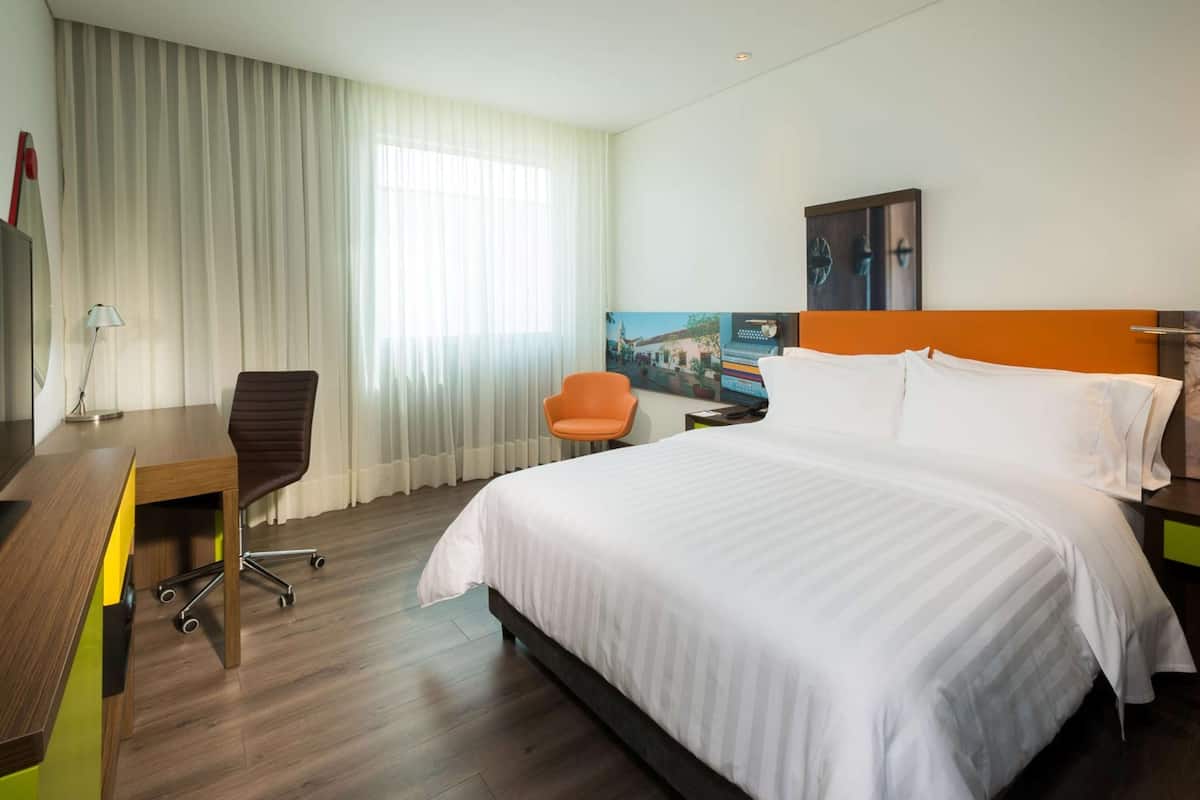 In-room safe, desk, soundproofing, iron/ironing board