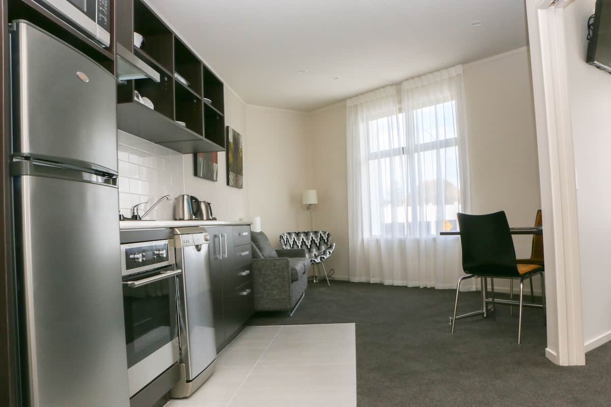 one bedroom apartment | private kitchenette | fridge, microwave, stovetop, coffee/tea maker