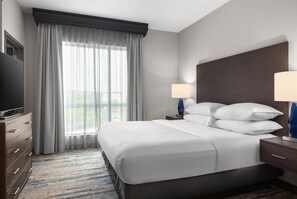 1 bedroom, in-room safe, desk, laptop workspace - Embassy Suites by Hilton Charlotte Ayrsley (Charlotte)