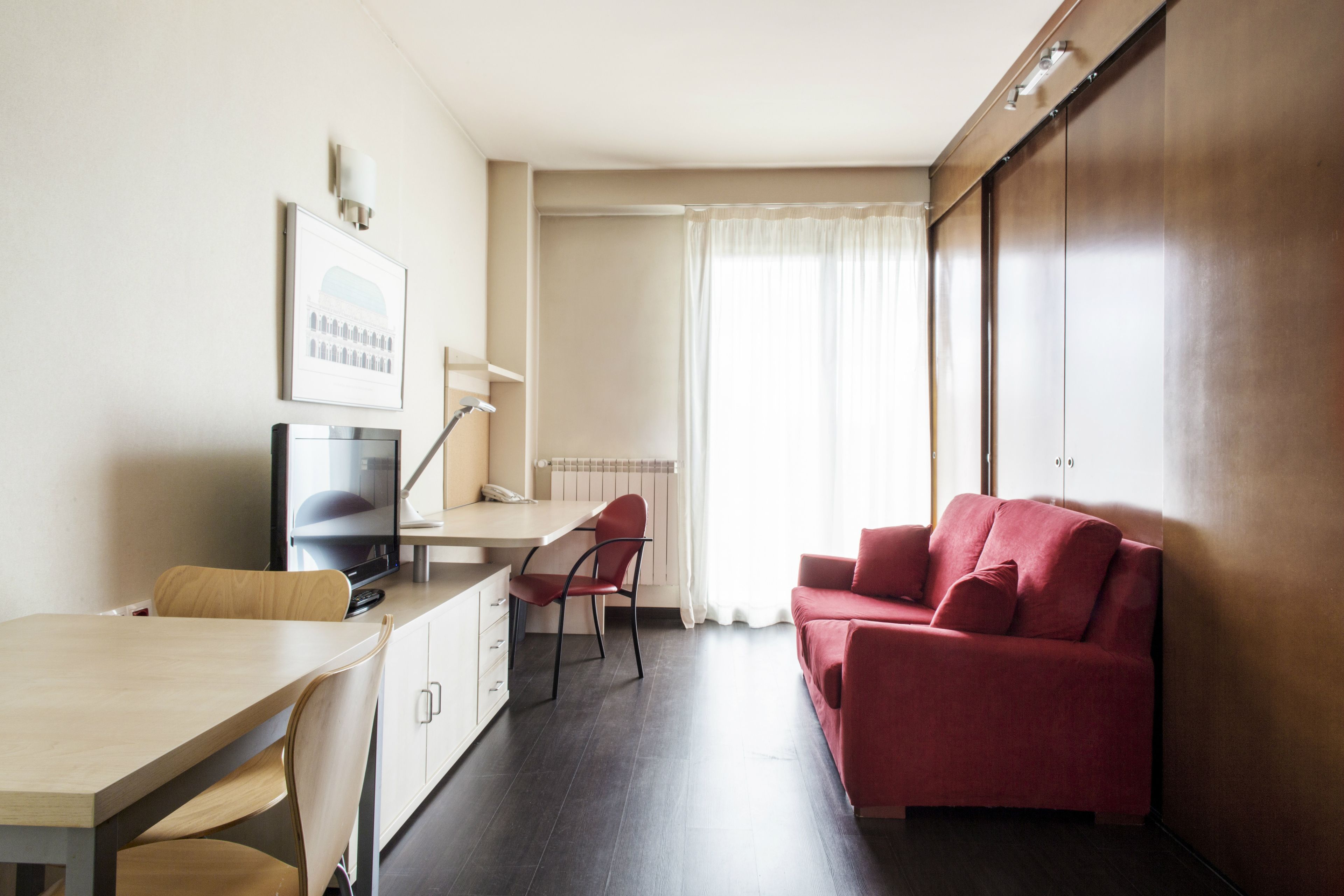 Photo - Residencia Universitaria Resa Giner de Los Ríos