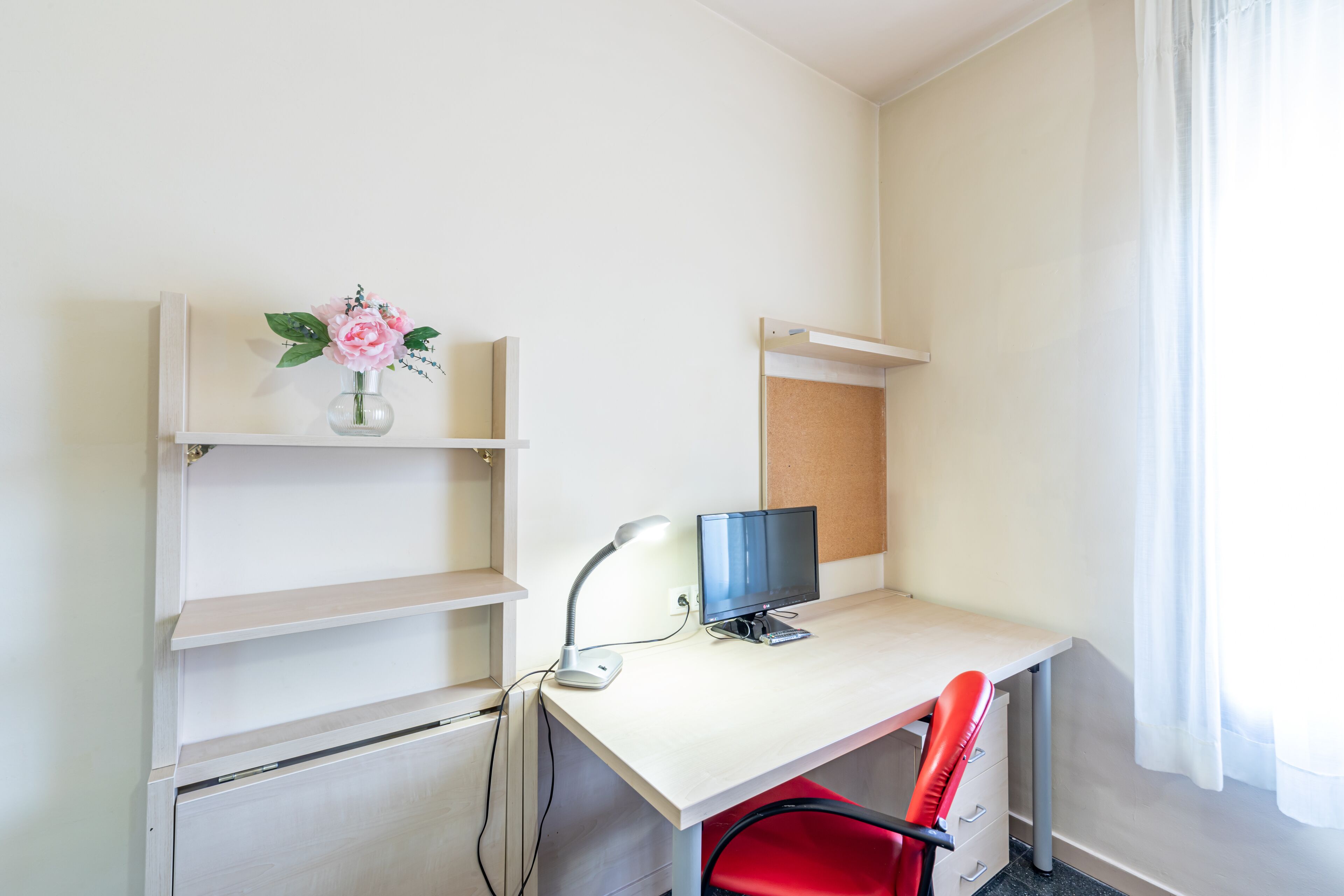 Foto - Residencia Universitaria Resa Giner de Los Ríos