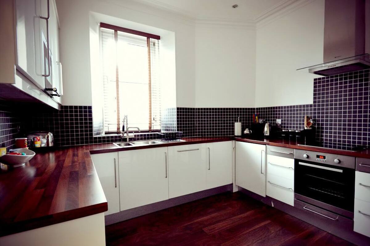 Departamento, 2 habitaciones, vista a la ciudad (Duplex) | Cocineta privada | Refrigerador con congelador, microondas y parrilla de estufa