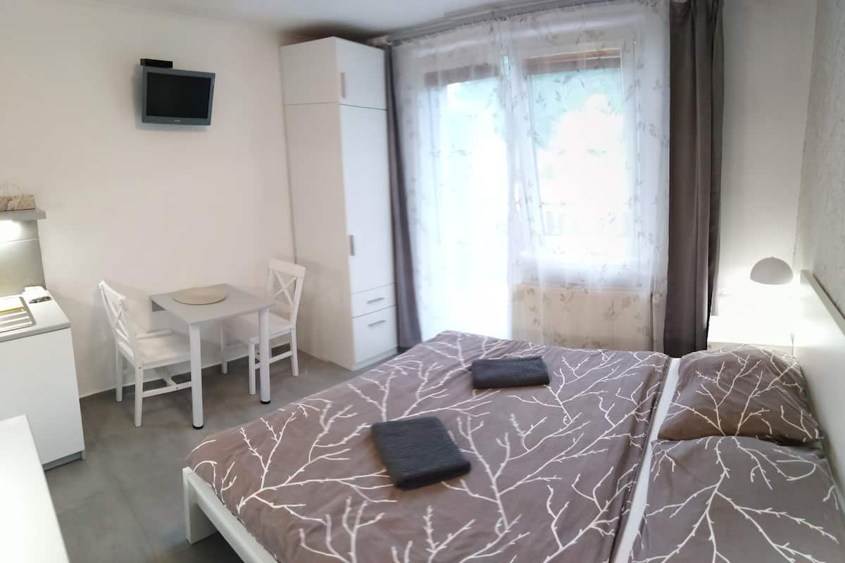 Studio Design, terrasse, vue jardin (No.4) | 1 chambre, literie de qualité supérieure