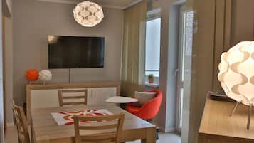 Premium Apartment, 1 King Bed